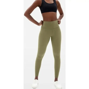Everlane The Perform 24/7 Ankle Leggings | Sage Green | SZ‎ L